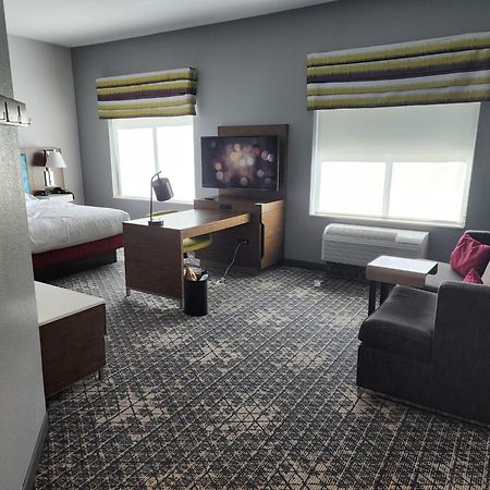 Hampton Inn&Suites Pittsburgh New Stanton PA Exterior foto