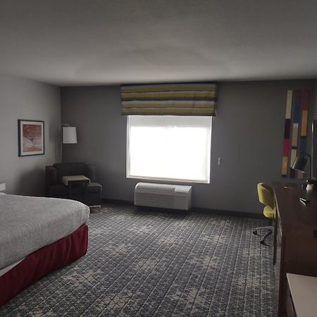 Hampton Inn&Suites Pittsburgh New Stanton PA Exterior foto