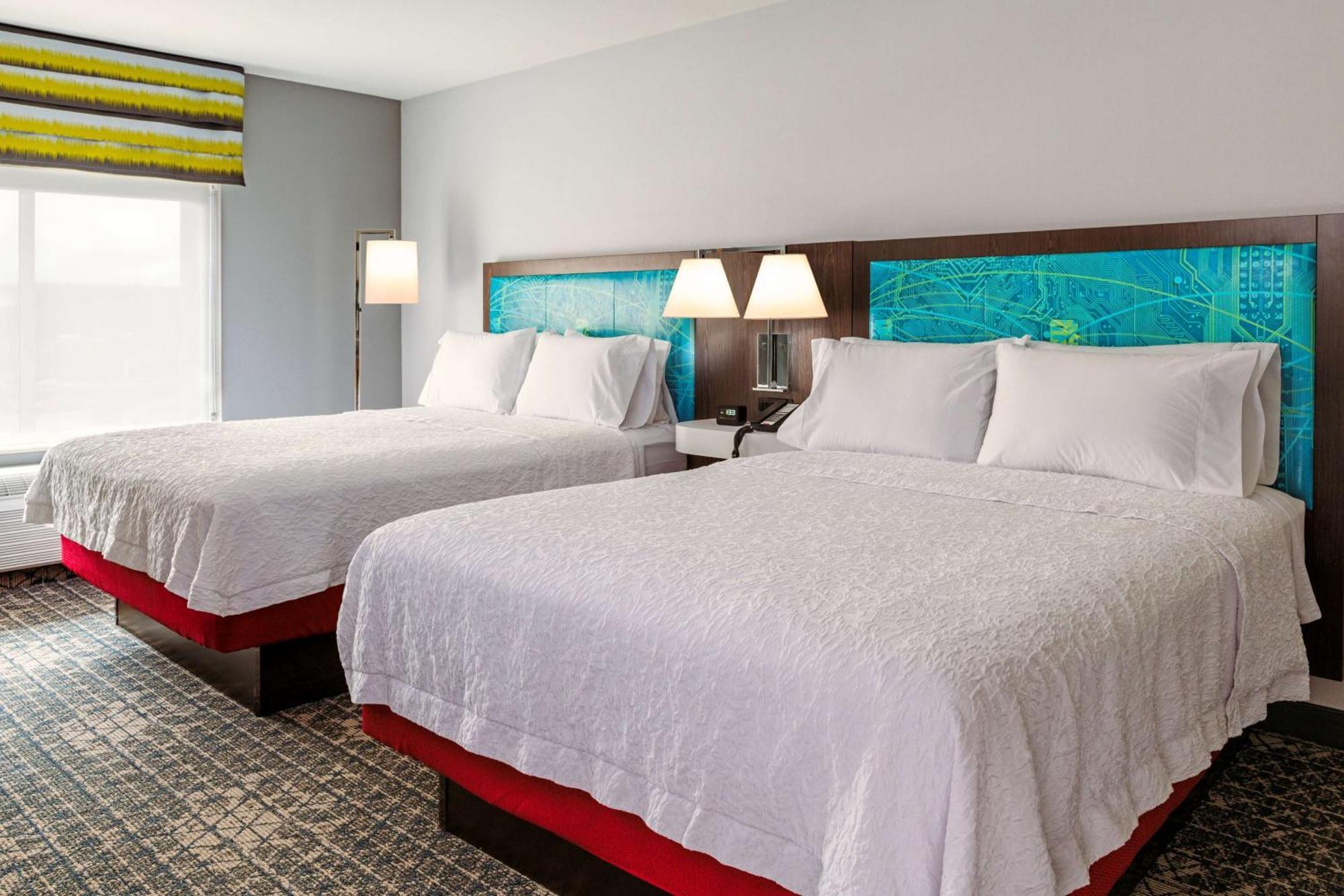 Hampton Inn&Suites Pittsburgh New Stanton PA Exterior foto