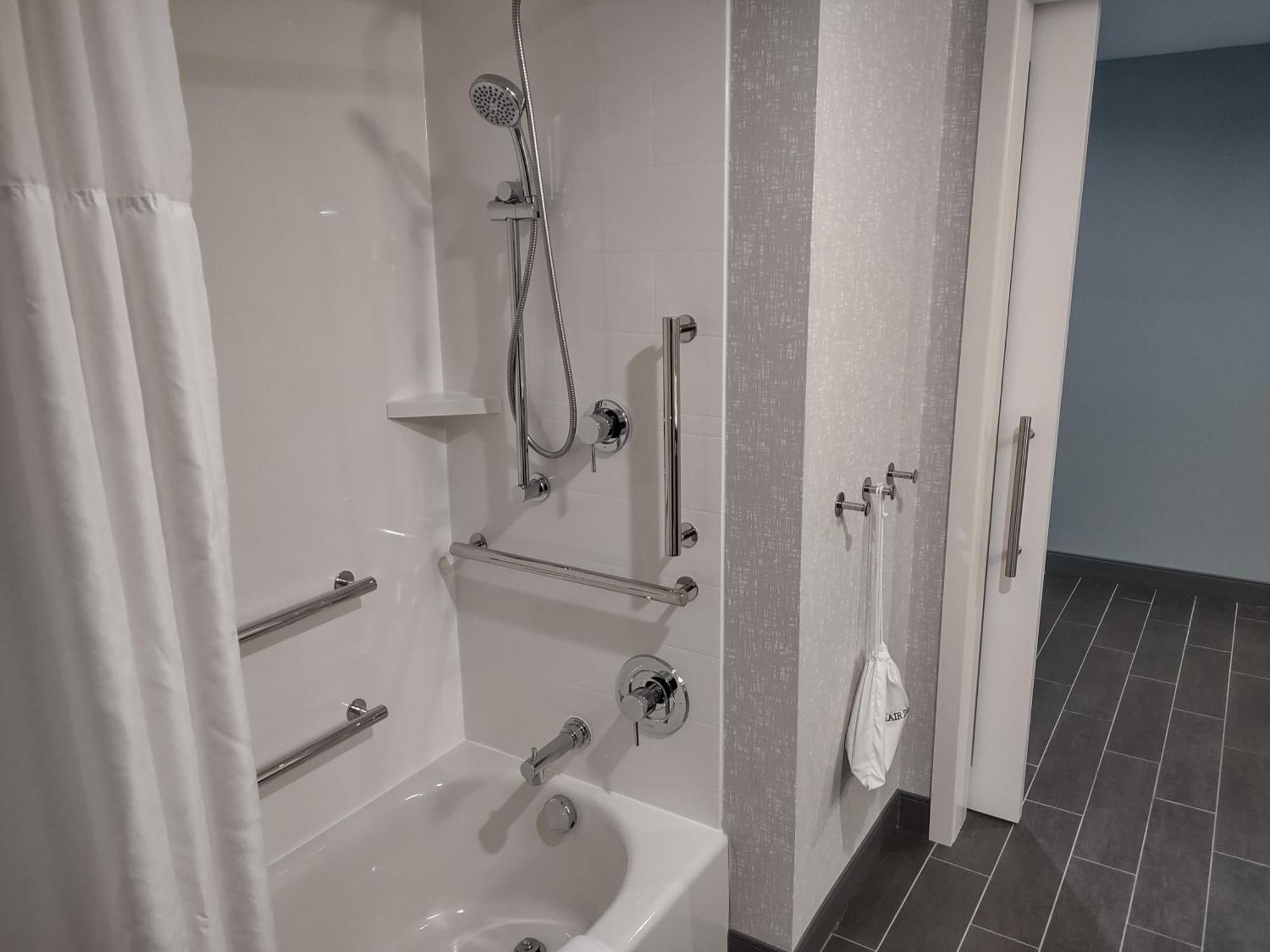 Hampton Inn&Suites Pittsburgh New Stanton PA Exterior foto